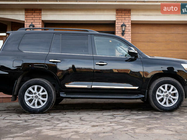 Чорний Тойота Ленд Крузер, об'ємом двигуна 4.5 л та пробігом 82 тис. км за 57900 $, фото 12 на Automoto.ua