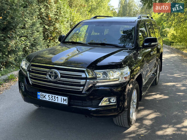 Тойота Ленд Крузер 2020 в Ровно на Automoto.ua Черный Тойота Ленд Крузер, объемом двигателя 4.46 л и пробегом 79 тыс. км за 65900 $, фото 1 на Automoto.ua