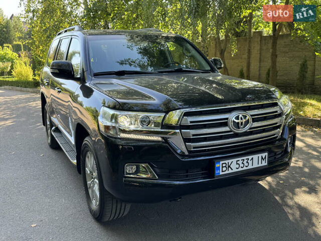 Тойота Ленд Крузер 2020 в Ровно на Automoto.ua Черный Тойота Ленд Крузер, объемом двигателя 4.46 л и пробегом 79 тыс. км за 65900 $, фото 4 на Automoto.ua
