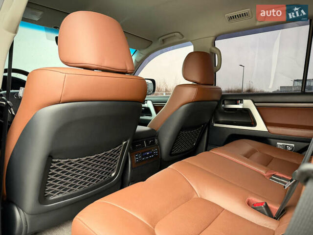 Черный Тойота Ленд Крузер, объемом двигателя 4.61 л и пробегом 67 тыс. км за 62800 $, фото 51 на Automoto.ua