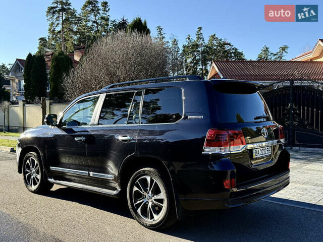 Черный Тойота Ленд Крузер, объемом двигателя 4.46 л и пробегом 58 тыс. км за 73000 $, фото 2 на Automoto.ua