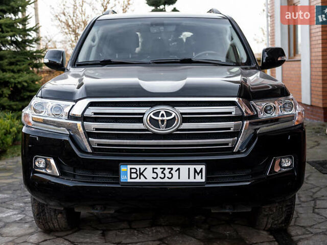 Чорний Тойота Ленд Крузер, об'ємом двигуна 4.5 л та пробігом 82 тис. км за 57900 $, фото 1 на Automoto.ua