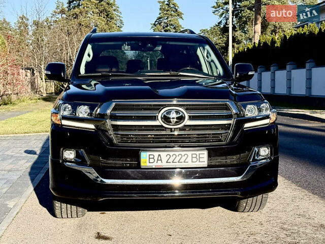 Черный Тойота Ленд Крузер, объемом двигателя 4.46 л и пробегом 58 тыс. км за 73000 $, фото 4 на Automoto.ua