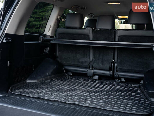 Чорний Тойота Ленд Крузер, об'ємом двигуна 4.5 л та пробігом 82 тис. км за 57900 $, фото 43 на Automoto.ua