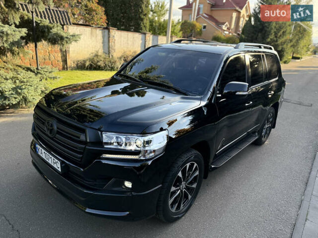 Тойота Ленд Крузер 2020 у Києві на Automoto.ua Чорний Тойота Ленд Крузер, об'ємом двигуна 4.46 л та пробігом 75 тис. км за 67000 $, фото 21 на Automoto.ua