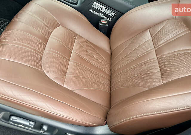 Черный Тойота Ленд Крузер, объемом двигателя 4.46 л и пробегом 58 тыс. км за 73000 $, фото 21 на Automoto.ua