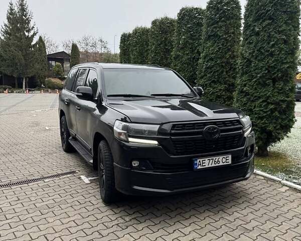 Черный Тойота Ленд Крузер, объемом двигателя 4.5 л и пробегом 188 тыс. км за 63500 $, фото 5 на Automoto.ua