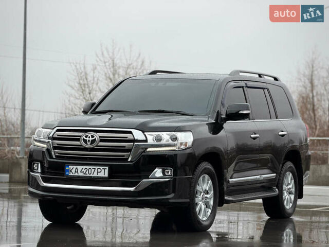 Черный Тойота Ленд Крузер, объемом двигателя 4.61 л и пробегом 67 тыс. км за 62800 $, фото 9 на Automoto.ua