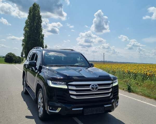 Черный Тойота Ленд Крузер, объемом двигателя 3.35 л и пробегом 120 тыс. км за 81000 $, фото 9 на Automoto.ua