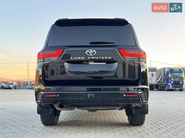 Черный Тойота Ленд Крузер, объемом двигателя 3.45 л и пробегом 79 тыс. км за 78888 $, фото 12 на Automoto.ua