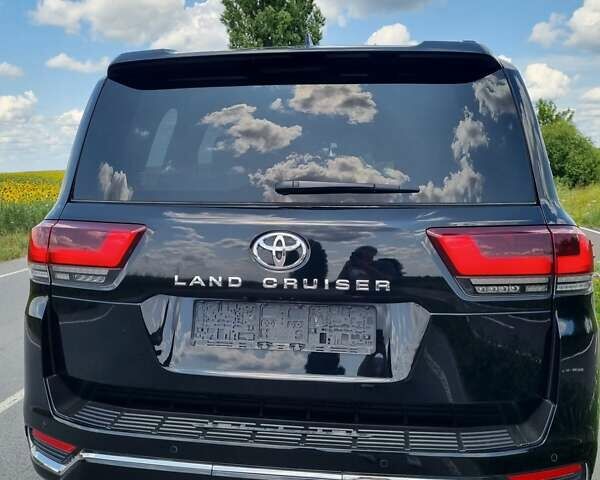 Черный Тойота Ленд Крузер, объемом двигателя 3.35 л и пробегом 120 тыс. км за 81000 $, фото 5 на Automoto.ua
