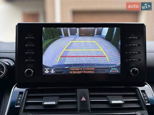 Черный Тойота Ленд Крузер, объемом двигателя 3.3 л и пробегом 60 тыс. км за 74999 $, фото 25 на Automoto.ua