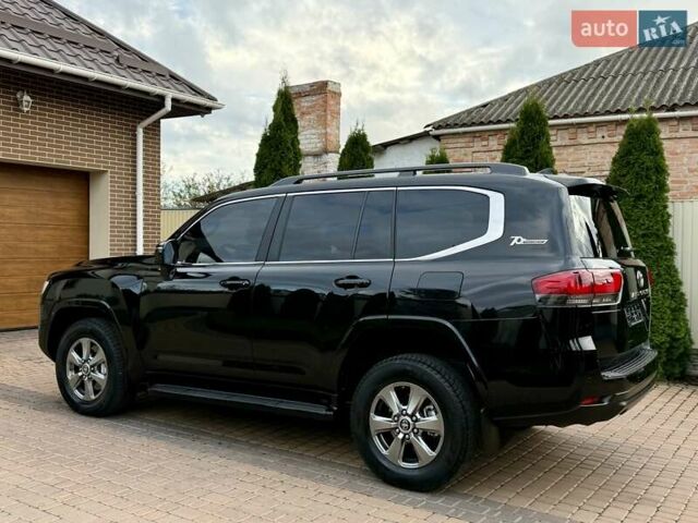 Черный Тойота Ленд Крузер, объемом двигателя 3.3 л и пробегом 60 тыс. км за 74999 $, фото 9 на Automoto.ua
