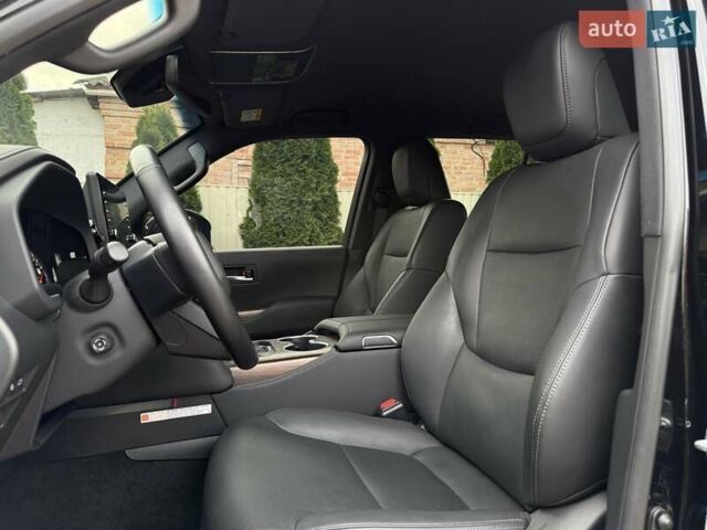 Черный Тойота Ленд Крузер, объемом двигателя 3.3 л и пробегом 60 тыс. км за 74999 $, фото 11 на Automoto.ua