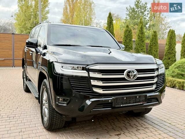 Черный Тойота Ленд Крузер, объемом двигателя 3.3 л и пробегом 60 тыс. км за 74999 $, фото 6 на Automoto.ua