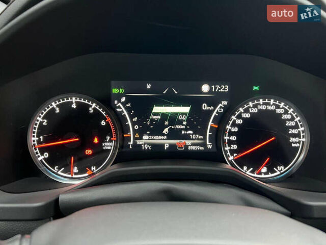 Черный Тойота Ленд Крузер, объемом двигателя 3.5 л и пробегом 90 тыс. км за 70000 $, фото 9 на Automoto.ua