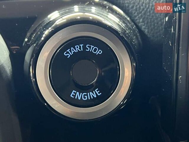 Черный Тойота Ленд Крузер, объемом двигателя 3.3 л и пробегом 202 тыс. км за 73000 $, фото 26 на Automoto.ua