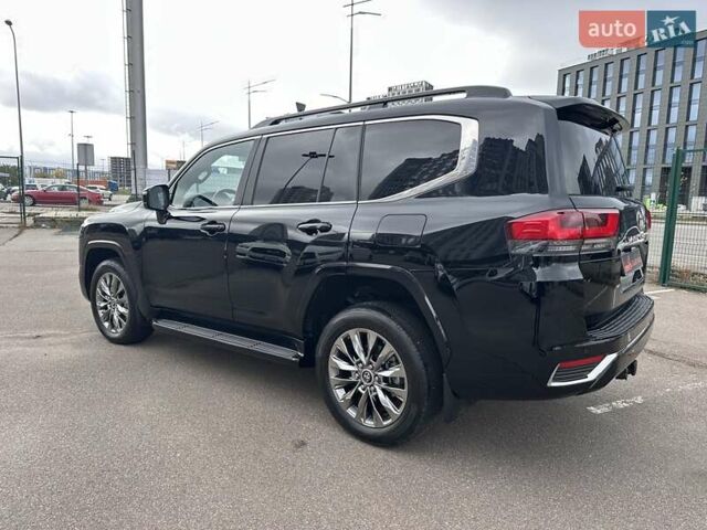Черный Тойота Ленд Крузер, объемом двигателя 3.35 л и пробегом 19 тыс. км за 88700 $, фото 8 на Automoto.ua