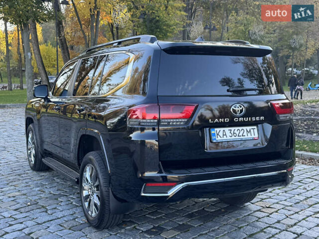 Черный Тойота Ленд Крузер, объемом двигателя 3.35 л и пробегом 24 тыс. км за 83700 $, фото 12 на Automoto.ua