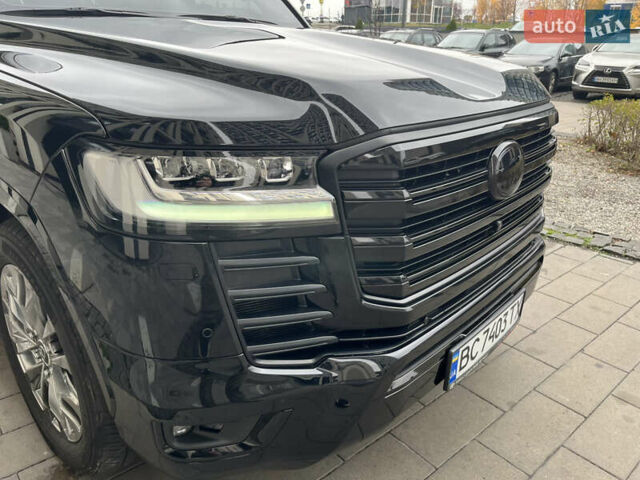 Черный Тойота Ленд Крузер, объемом двигателя 3.35 л и пробегом 79 тыс. км за 88499 $, фото 15 на Automoto.ua