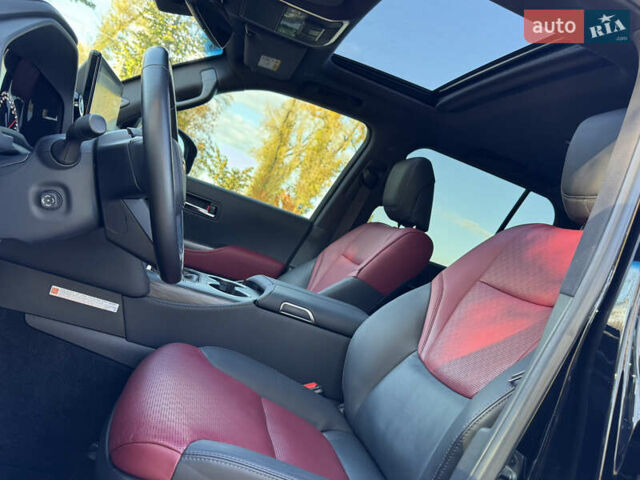 Черный Тойота Ленд Крузер, объемом двигателя 3.35 л и пробегом 24 тыс. км за 83700 $, фото 18 на Automoto.ua