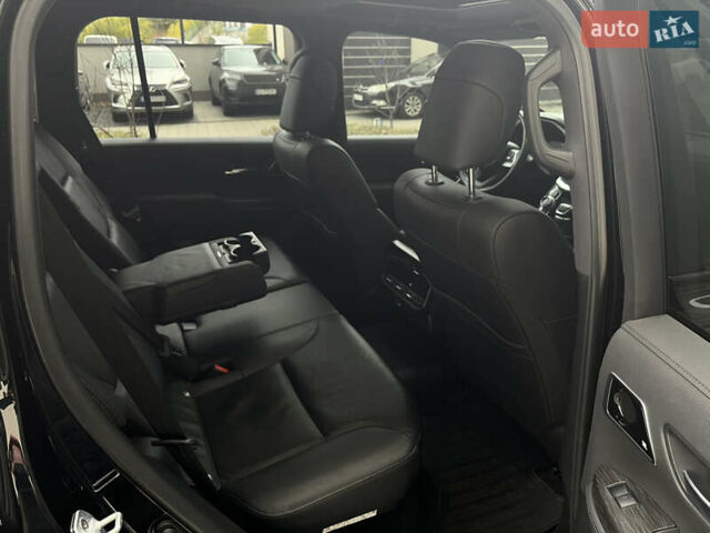 Черный Тойота Ленд Крузер, объемом двигателя 3.35 л и пробегом 79 тыс. км за 88499 $, фото 26 на Automoto.ua