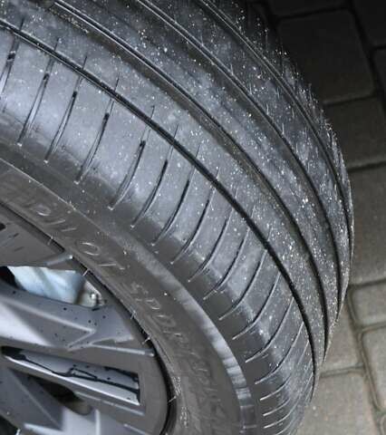 Черный Тойота Ленд Крузер, объемом двигателя 3.3 л и пробегом 28 тыс. км за 89900 $, фото 17 на Automoto.ua