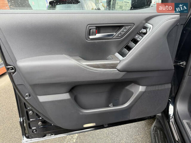 Черный Тойота Ленд Крузер, объемом двигателя 3.45 л и пробегом 65 тыс. км за 72500 $, фото 35 на Automoto.ua