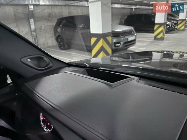 Черный Тойота Ленд Крузер, объемом двигателя 3.35 л и пробегом 13 тыс. км за 87000 $, фото 40 на Automoto.ua