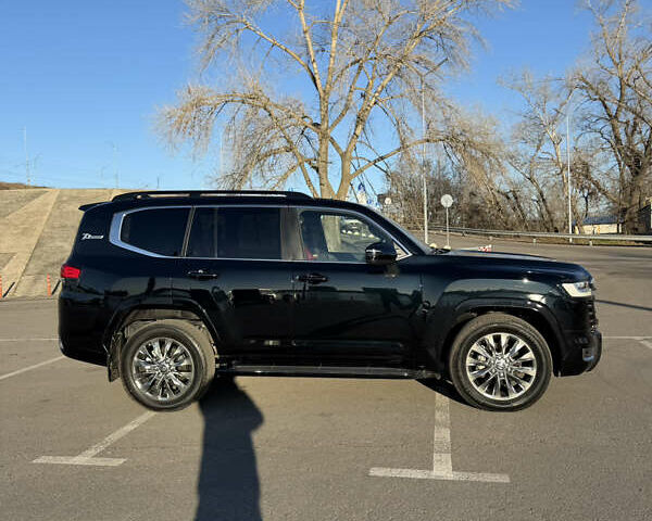 Чорний Тойота Ленд Крузер, об'ємом двигуна 3.35 л та пробігом 115 тис. км за 75500 $, фото 30 на Automoto.ua