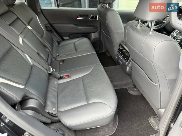 Черный Тойота Ленд Крузер, объемом двигателя 3.45 л и пробегом 65 тыс. км за 72500 $, фото 34 на Automoto.ua