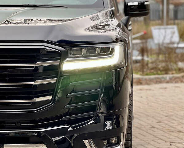 Чорний Тойота Ленд Крузер, об'ємом двигуна 3.3 л та пробігом 7 тис. км за 98500 $, фото 7 на Automoto.ua