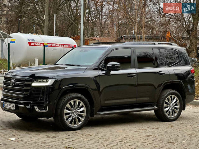Чорний Тойота Ленд Крузер, об'ємом двигуна 3.3 л та пробігом 7 тис. км за 98500 $, фото 5 на Automoto.ua