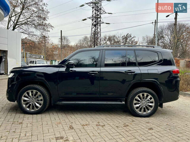 Чорний Тойота Ленд Крузер, об'ємом двигуна 3.3 л та пробігом 7 тис. км за 98500 $, фото 9 на Automoto.ua