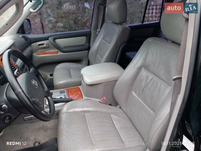 Коричневый Тойота Ленд Крузер, объемом двигателя 4.66 л и пробегом 260 тыс. км за 14000 $, фото 7 на Automoto.ua