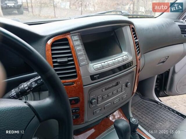 Коричневый Тойота Ленд Крузер, объемом двигателя 4.66 л и пробегом 260 тыс. км за 14000 $, фото 39 на Automoto.ua