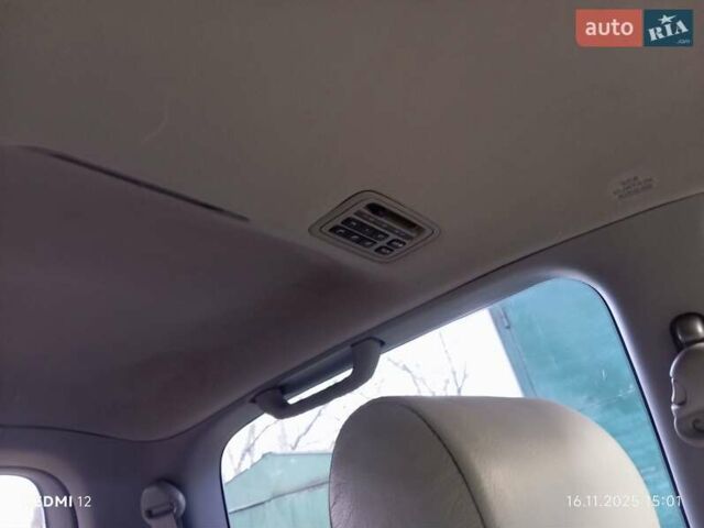 Коричневый Тойота Ленд Крузер, объемом двигателя 4.66 л и пробегом 260 тыс. км за 14000 $, фото 32 на Automoto.ua