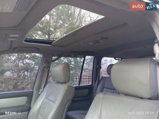 Коричневый Тойота Ленд Крузер, объемом двигателя 4.66 л и пробегом 260 тыс. км за 14000 $, фото 4 на Automoto.ua