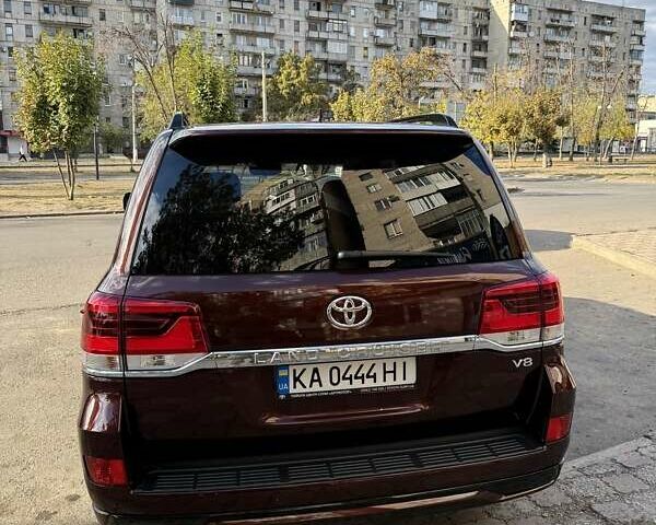 Коричневый Тойота Ленд Крузер, объемом двигателя 4.46 л и пробегом 211 тыс. км за 47000 $, фото 4 на Automoto.ua