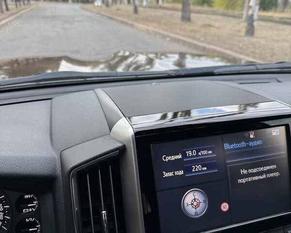 Коричневый Тойота Ленд Крузер, объемом двигателя 4.46 л и пробегом 211 тыс. км за 47000 $, фото 32 на Automoto.ua