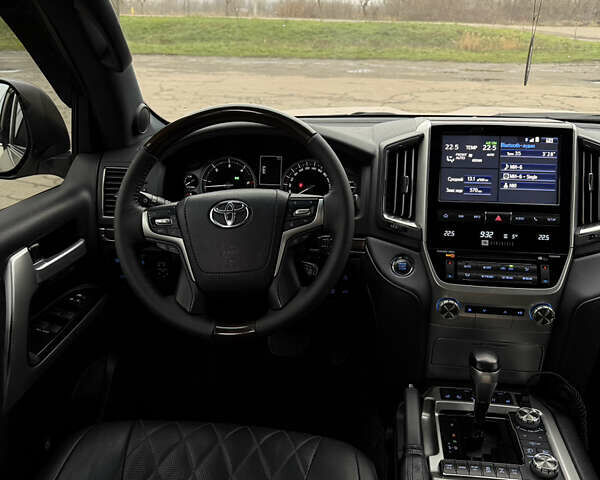 Коричневый Тойота Ленд Крузер, объемом двигателя 4.46 л и пробегом 250 тыс. км за 53000 $, фото 8 на Automoto.ua