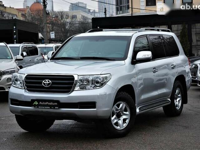 Тойота Ленд Крузер, объемом двигателя 4.7 л и пробегом 106 тыс. км за 94500 $, фото 1 на Automoto.ua