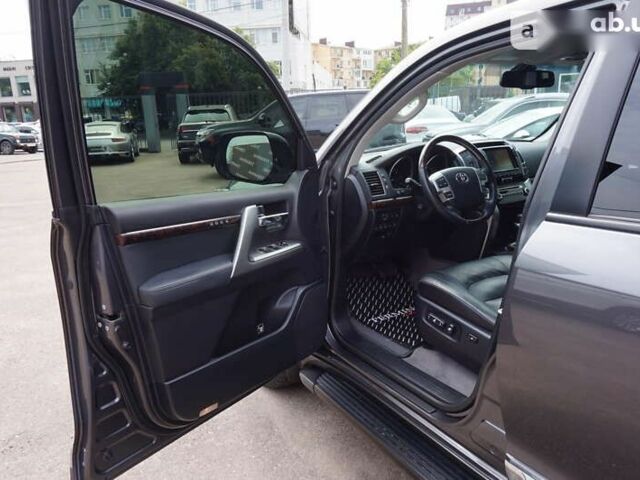 Тойота Ленд Крузер, об'ємом двигуна 4.5 л та пробігом 134 тис. км за 43000 $, фото 15 на Automoto.ua