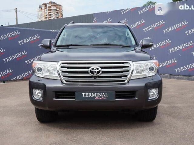 Тойота Ленд Крузер, об'ємом двигуна 4.5 л та пробігом 134 тис. км за 43000 $, фото 1 на Automoto.ua