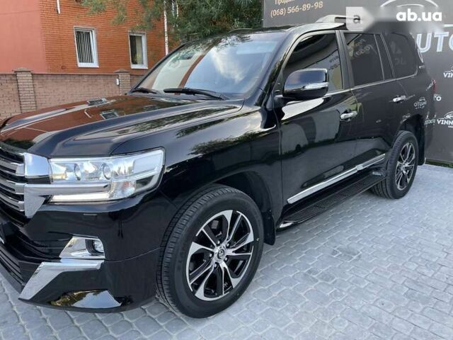 Тойота Ленд Крузер, объемом двигателя 4.5 л и пробегом 63 тыс. км за 69500 $, фото 17 на Automoto.ua