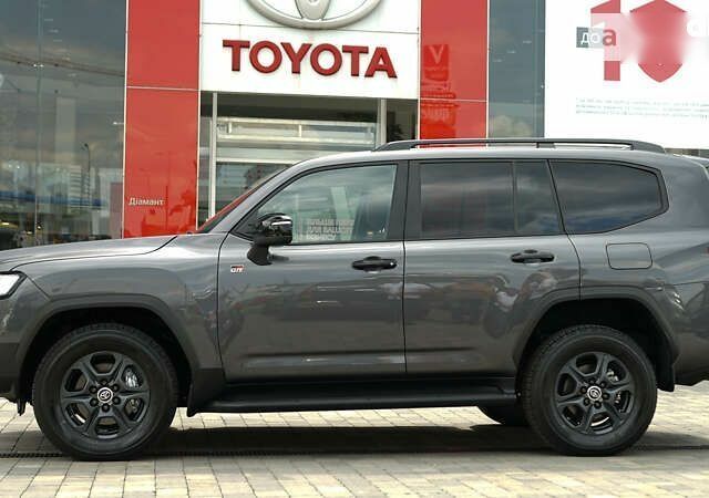 Тойота Ленд Крузер, об'ємом двигуна 3.3 л та пробігом 22 тис. км за 88504 $, фото 2 на Automoto.ua