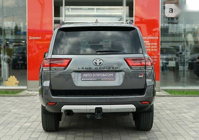 Тойота Ленд Крузер, об'ємом двигуна 3.3 л та пробігом 22 тис. км за 88504 $, фото 3 на Automoto.ua