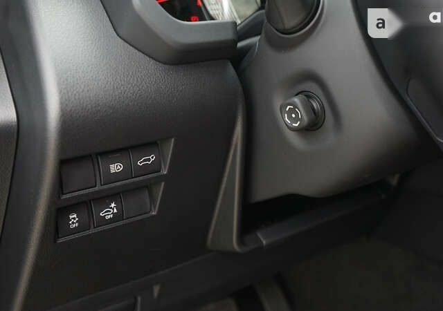 Тойота Ленд Крузер, об'ємом двигуна 3.3 л та пробігом 22 тис. км за 88504 $, фото 16 на Automoto.ua