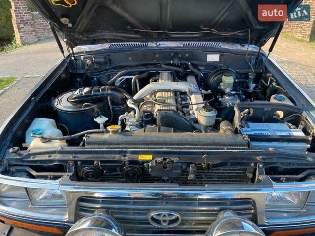 Тойота Ленд Крузер, об'ємом двигуна 3 л та пробігом 320 тис. км за 3250 $, фото 6 на Automoto.ua