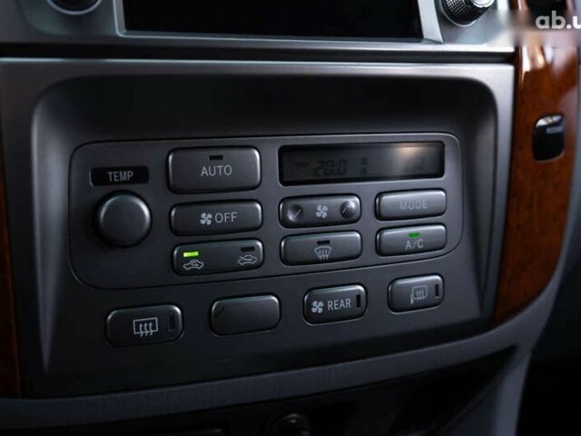 Тойота Ленд Крузер, объемом двигателя 0 л и пробегом 398 тыс. км за 16900 $, фото 12 на Automoto.ua